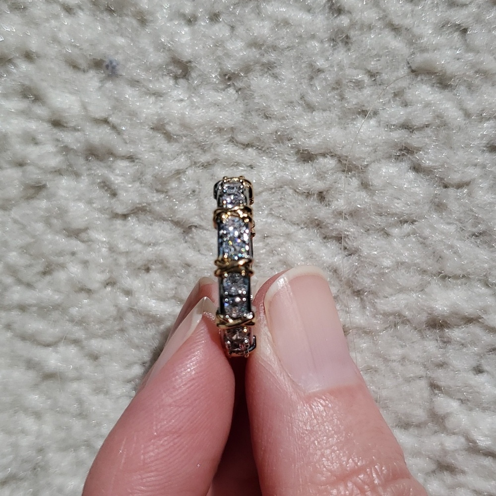 Brand New Women's 2  ring,  wedding ring Engagement jewelry - Picture 5 of 6